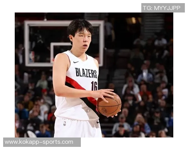 拓记：开拓者首战森林狼或启用小个阵容杨瀚森预计替补出战15分钟